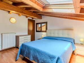 2 bedrooms, free WiFi