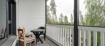Peaceful 2BR Getaway Cabin at the Top of Riihivuori next to Ski Slopes