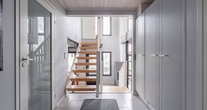 Peaceful 2BR Getaway Cabin at the Top of Riihivuori next to Ski Slopes