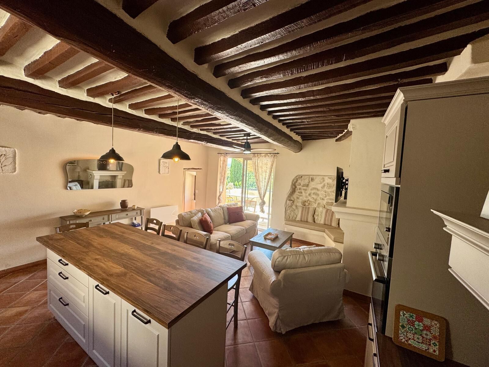 Charming House In The Heart Of The Village - Venasque