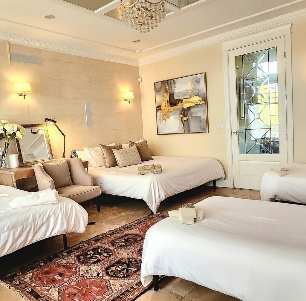 Japanese-style Room, 1 Bedroom, Microwave, Executive Level | Individually decorated, individually furnished, desk, laptop workspace