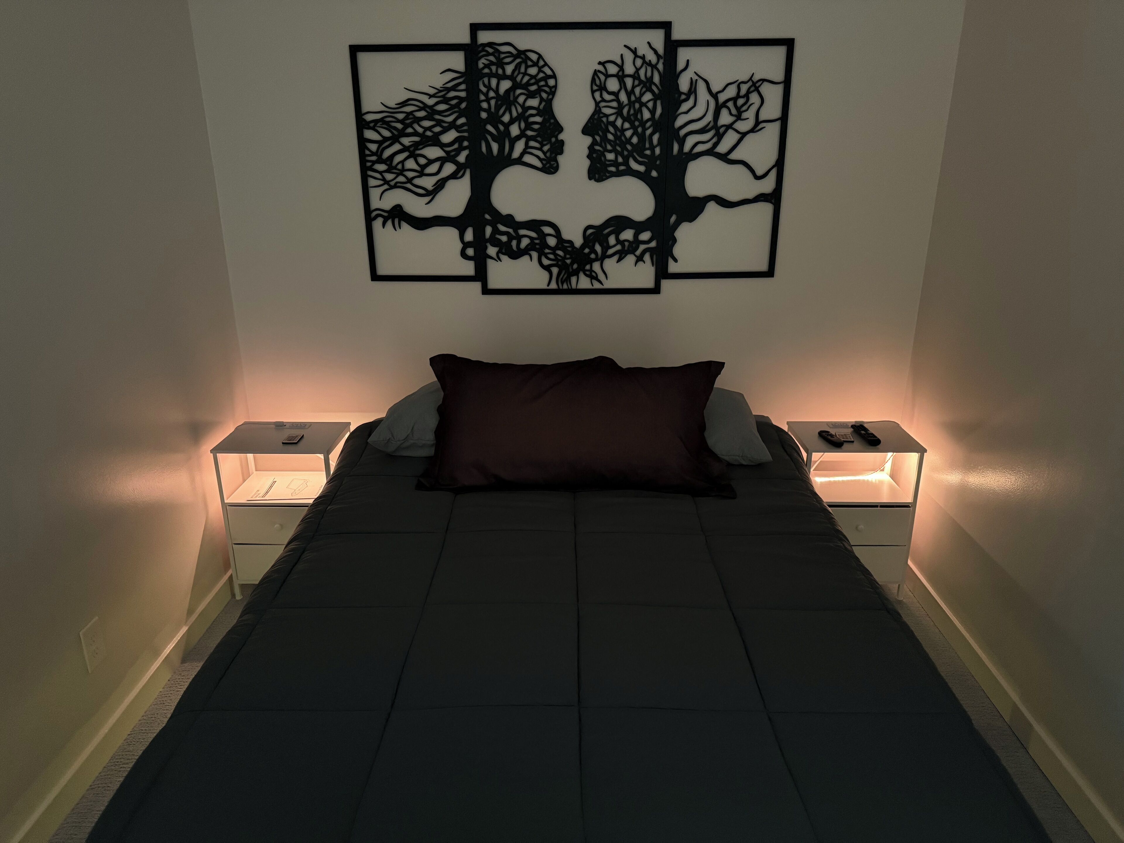 1 soverom, strykejern/-brett, wi-fi (inkludert) og sengetøy