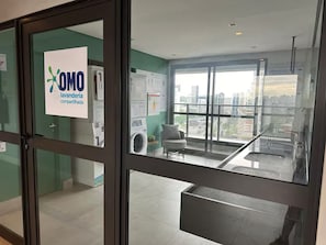 Interior - Luxurious and modern studio in the South Zone of São Paulo. (Jardim das Acacias São Paulo)