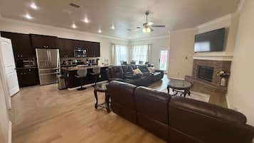 Televisión y oficina