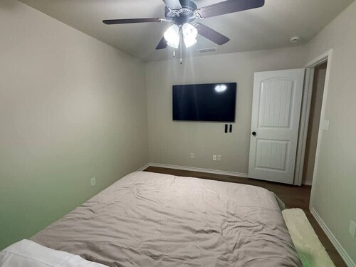 4BR/2B Lubbock CompleteHome Stay