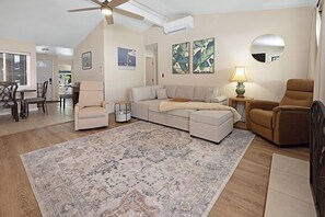 TV connectée, table de tennis de table