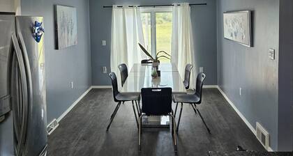 Charming 3-bedroom ranch house in enchanting Westmoreland .