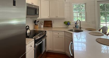 New Nantucket Listing: 3-bedroom Adorable Monomoy Home