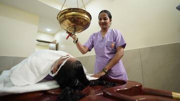 Outdoor treatment areas, sauna, hot tub, steam room, hot springs