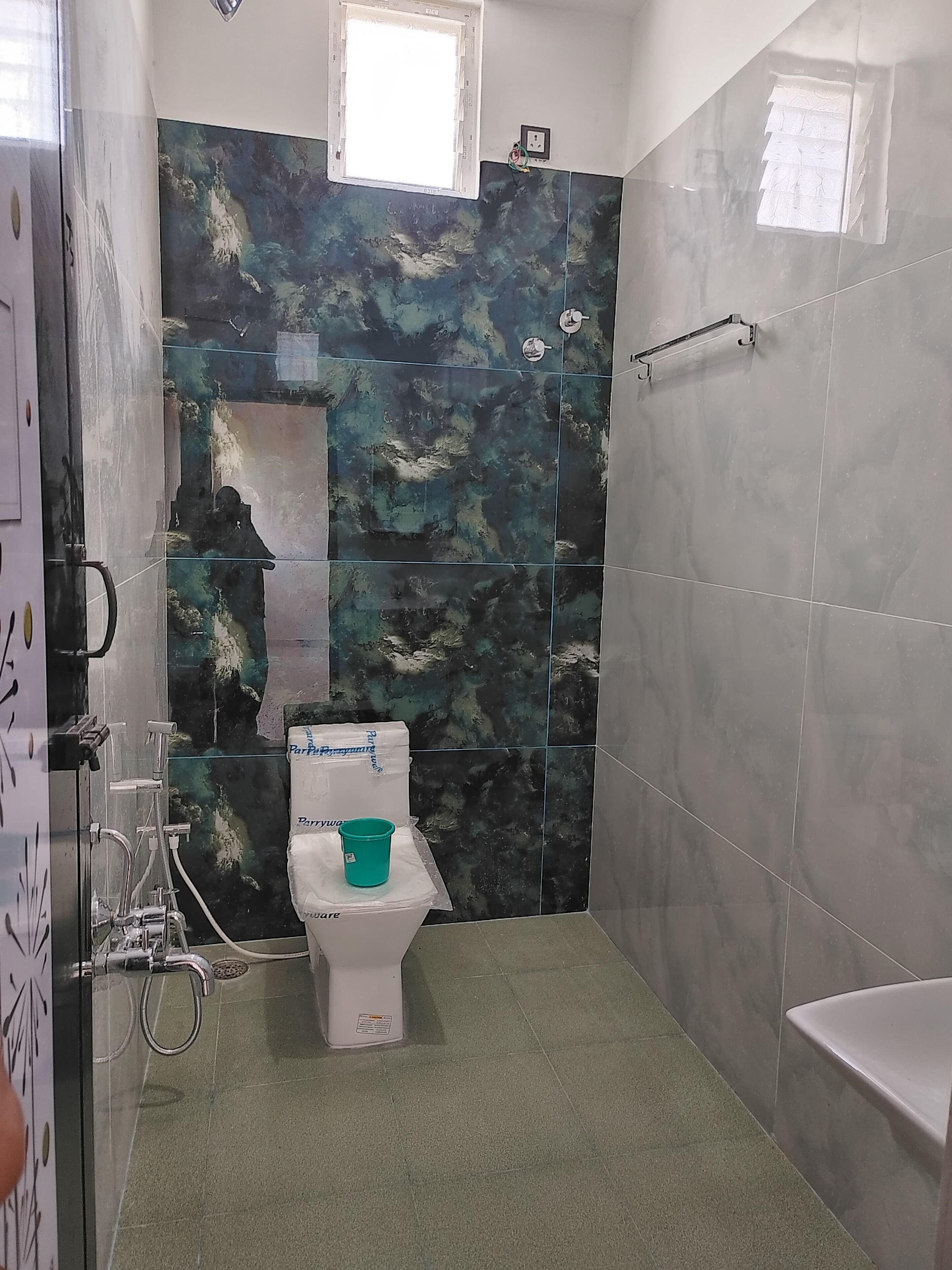 Bruser, håndklæder, Sæbe, Toiletpapir
