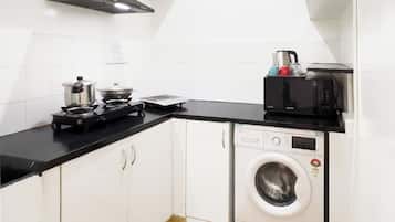 Classic Apartment | Private kitchen