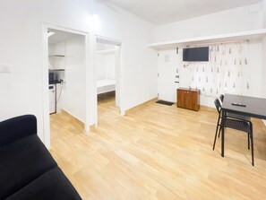 Classic Apartment | Living area | TV - The Pinnacle - Electronic City (Bengaluru)