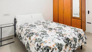 Blackout curtains, iron/ironing board, free WiFi