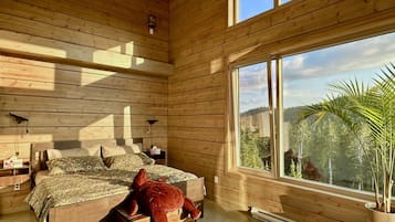 4 slaapkamers, een strijkplank/strijkijzer, gratis wifi, beddengoed