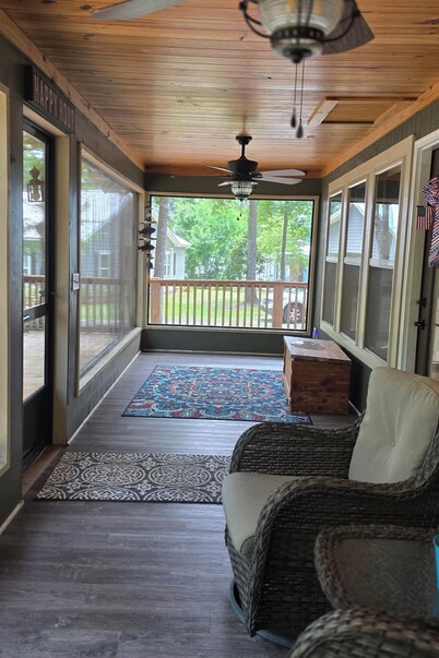 Relax, Fish, Repeat- Your Lakefront Vacation Starts Here