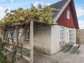 Exterior - 5 Person Holiday Home in Lundby (Lundby)