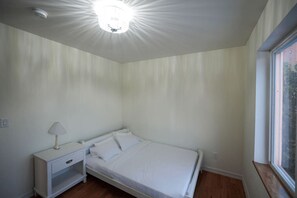 4 slaapkamers, een bureau, gratis wifi, beddengoed