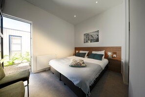 Chalet | 2 bedrooms, individually furnished - Modern Chalet in a Park Near the Veluwemeer (Hulshorst)