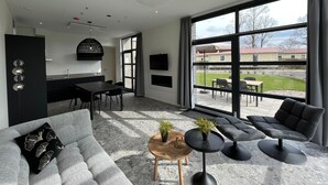 Chalet | Living room - Modern Chalet in a Park Near the Veluwemeer (Hulshorst)