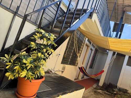 Marvelous comfort/all amenities for travelers 5-bed/2 bath house in San Salvador