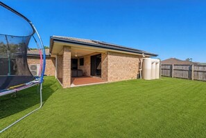 Terrace/patio - Easy Access Accommodation (Redbank Plains)
