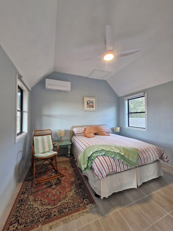 1 Schlafzimmer, Bügeleisen/Bügelbrett, Bettwäsche