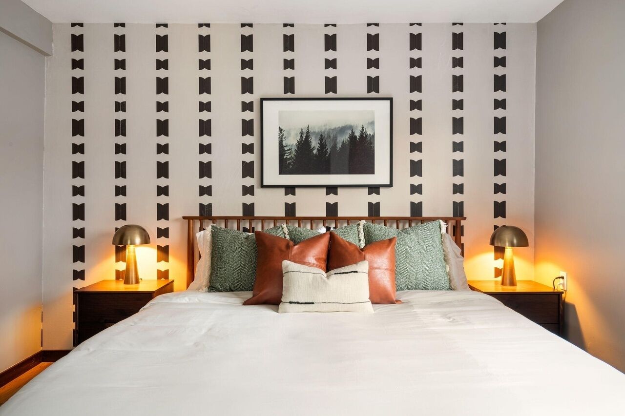 4 bedrooms, WiFi, bed sheets