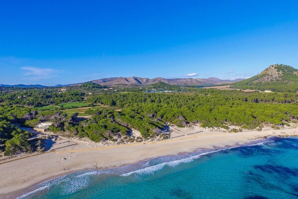 Ubicación cercana a la playa