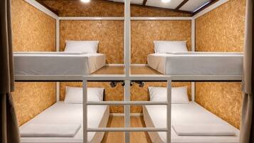 Comfort Shared Dormitory, Women only, Sea View | Bed sheets