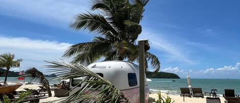 Panoramic Mobile Home | Bed sheets