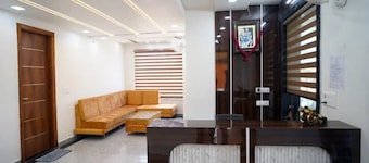 J L Hotel