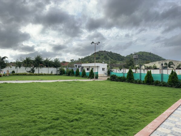 Basic Double Room, Garden View | Mountain view