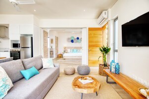 Apartment, 1 Bedroom, Balcony, Ocean View | In-room safe, iron/ironing board, free WiFi