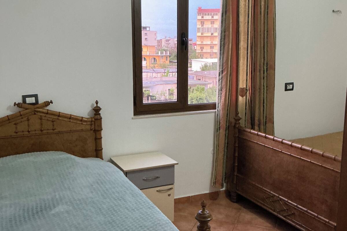 Basic Shared Dormitory, Mountain View | Free WiFi