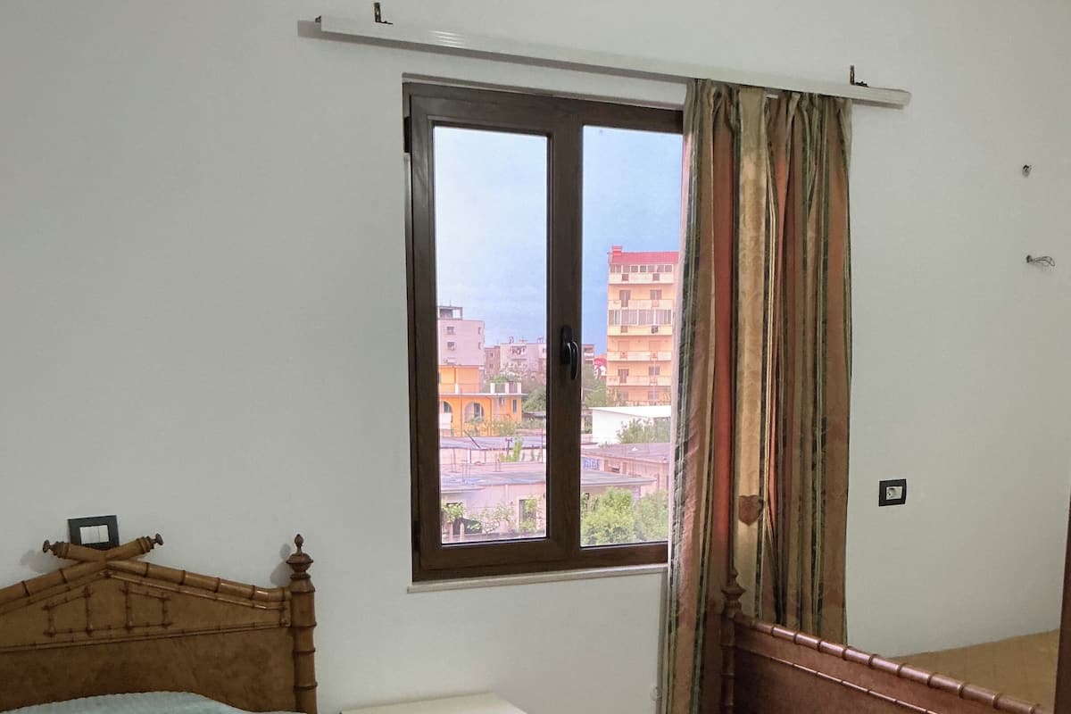 Basic Shared Dormitory, Mountain View | Free WiFi