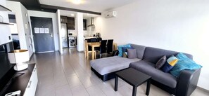 Apartment | Living room