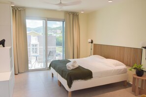 3 quartos, ferros/tábuas de passar roupa, Wi-Fi, roupa de cama