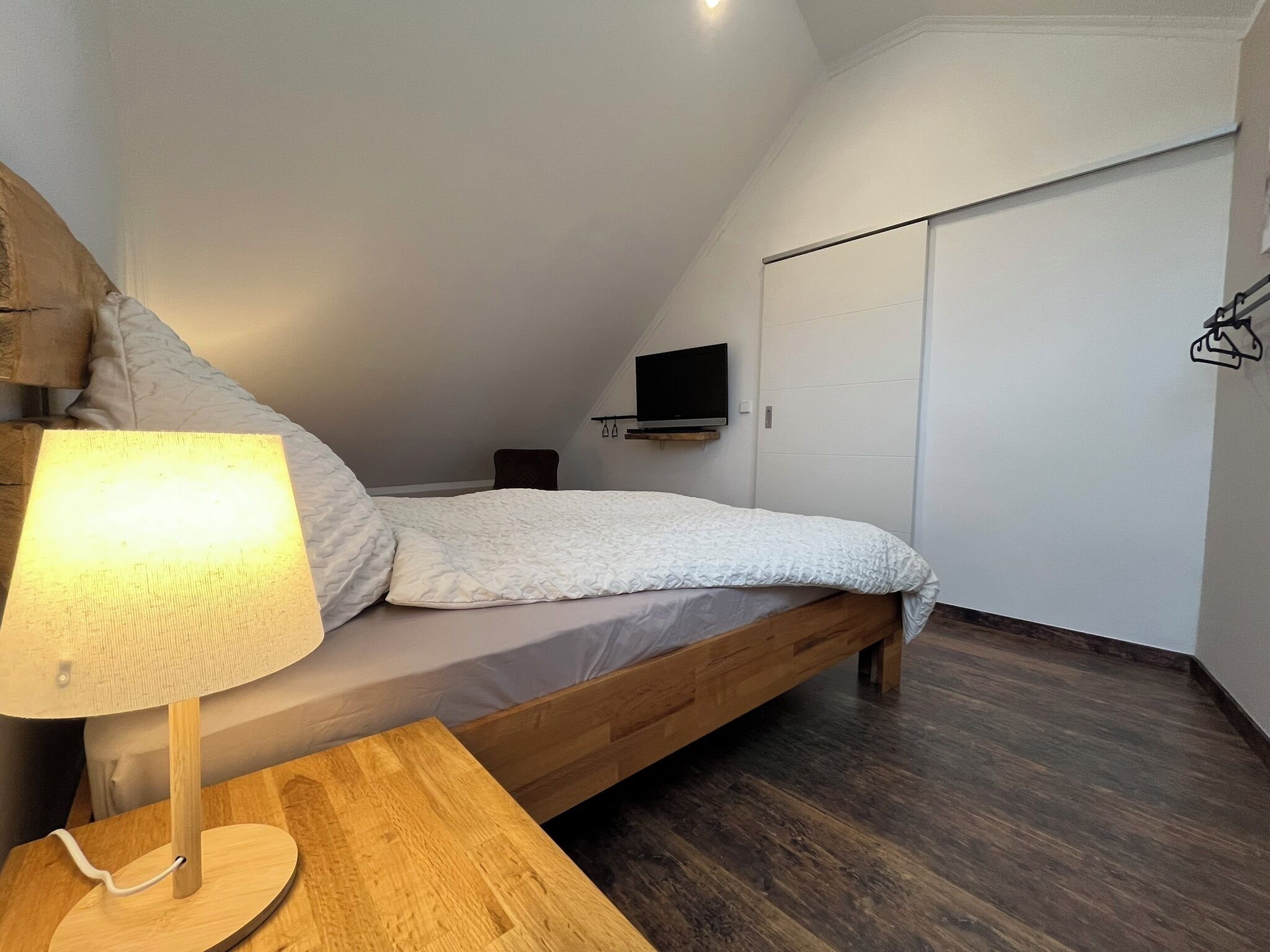 Accès au Wi-Fi (inclus), literie fournie