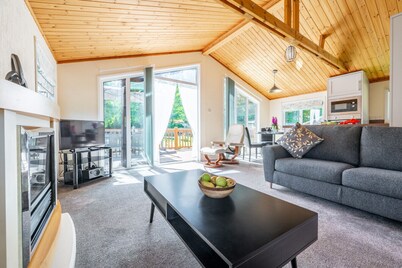 The Cabin | Sleeps up to six | Gardens | Aylsham