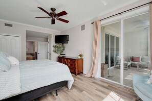 3 bedrooms, desk, iron/ironing board, travel crib