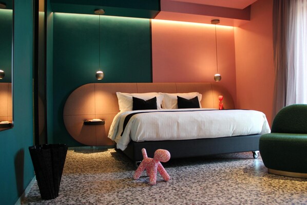 Comfort Room, Courtyard View | In-room safe, blackout curtains, free WiFi