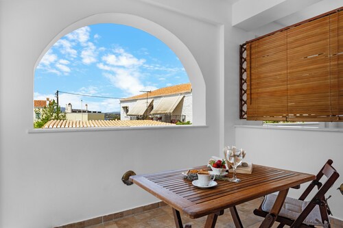 Spetses Center Comfy Apartment 3