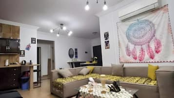 TV, lareira
