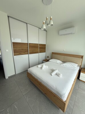 4 Schlafzimmer, Bügeleisen/Bügelbrett, WLAN, Bettwäsche