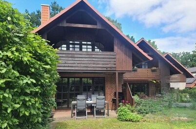 Cozy vacation home between lake, forest and sea