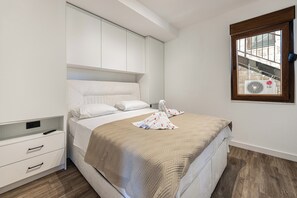 2 bedrooms, Internet, bed sheets