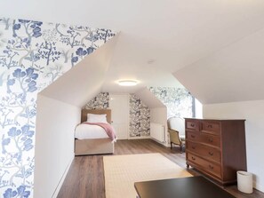 4 bedrooms, free WiFi, bed sheets - The Challenger Estate - Lodge (Lairg)