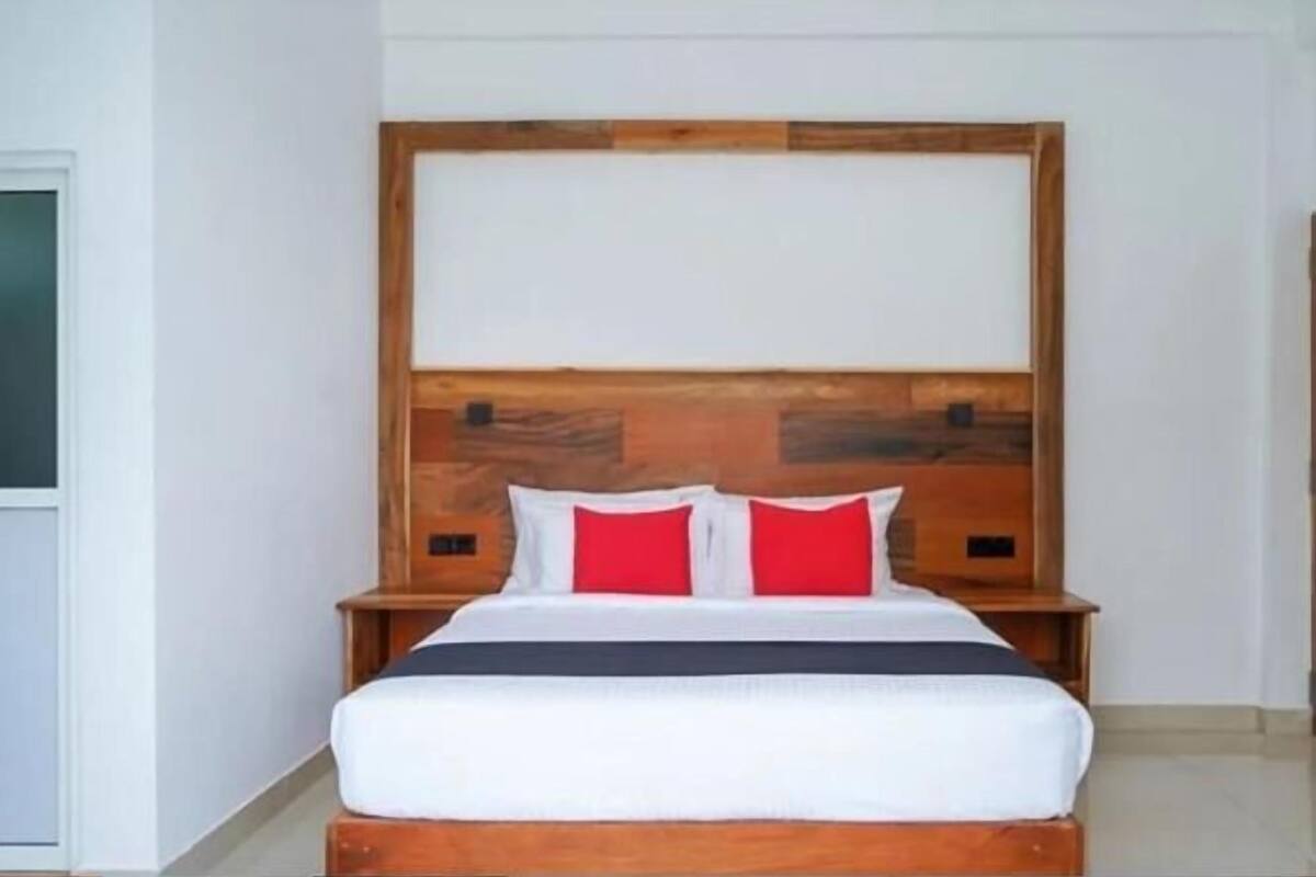 Standard Double Room | Free WiFi