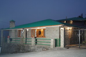 Fachada da propriedade