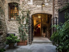 Front of property - Hotel Lieto Soggiorno (Assisi)